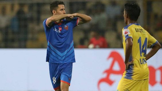 isl_players_gkpr7.jpg isl_players_gkpr7.jpg